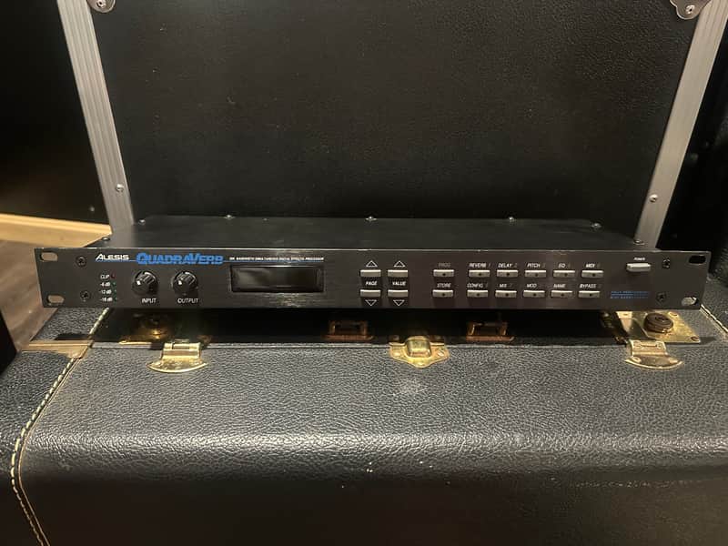 Alesis QuadraVerb 20k Bandwidth Simultaneous Digital Effects Processor 1990s - Black image 1