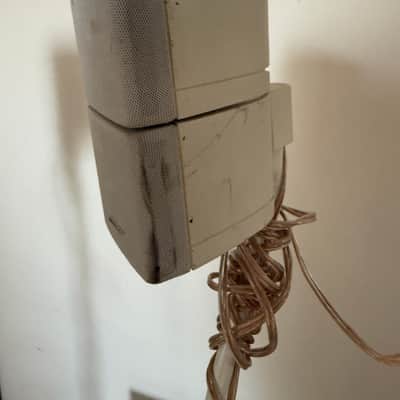 Bose Acoustimass 5 Series III speaker system 2000's white image 8