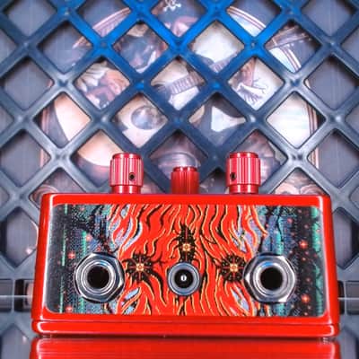 MAGIC PEDALS -3 knob Fuzz Throne- 2026 -#15 Diablo Red Special edition image 4