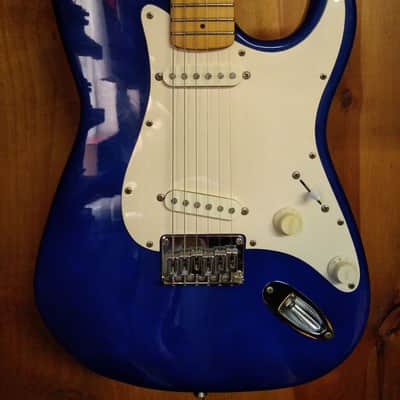 Pre-Owned ARIA PRO II STG TRANS BLUE image 2