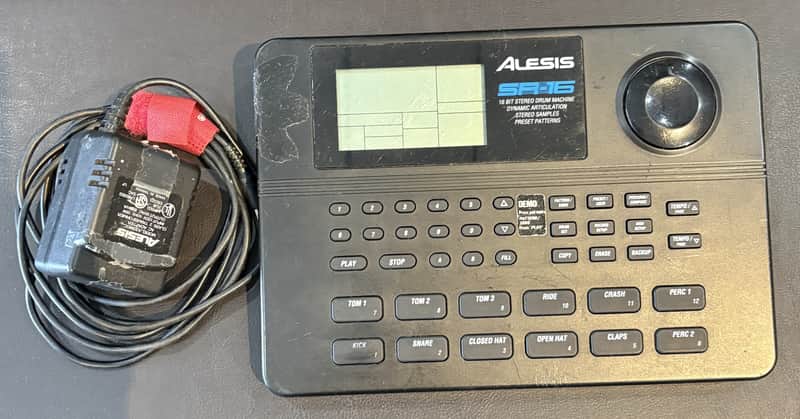 Alesis SR-16 Drum Machine 2010s - Black image 1
