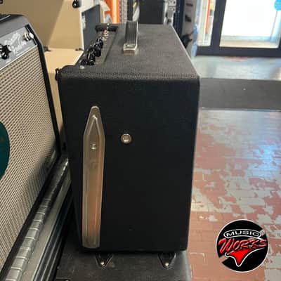 Immagine Fender   Tone Master 10 - 5
