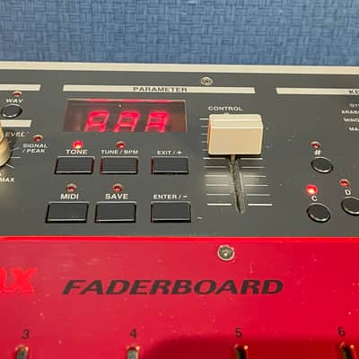 [Extremely Rare] Vestax Faderboard Sampler / Synthesizer image 4