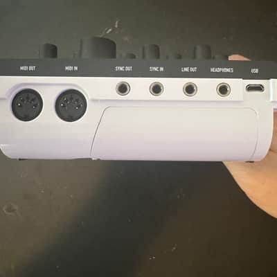 Modal Electronics CRAFTsynth 2.0 Monophonic Virtual Analogue Wavetable Synthesizer 2018 - 2020 White image 3