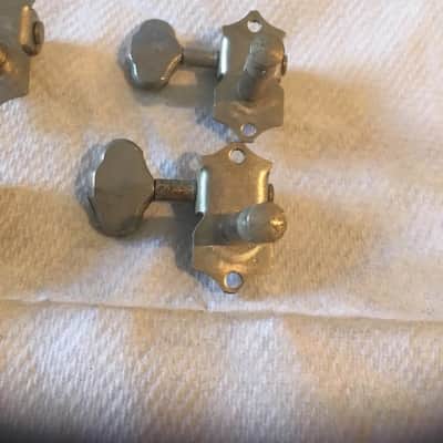 Grover Sta-tite Guitar Tuners Lot, 6 Bass Side, Nickel, 5 Bushings, Circa 1940s image 7