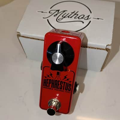 Mythos Pedals Hephaestus Sub Octave Fuzz 2022 - Red image 3