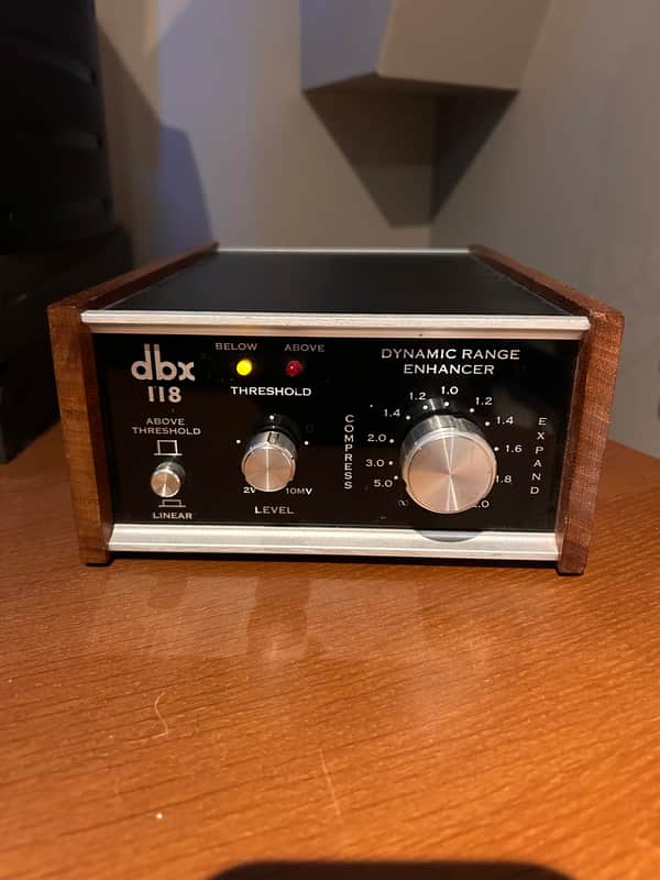dbx 118 Dynamic Range Enhancer | Reverb Canada