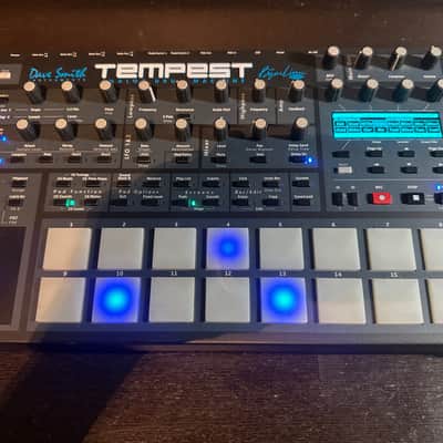 Dave Smith Instruments Tempest 6-Voice Drum Machine 2011 - 2018 - Black with Wood Sides