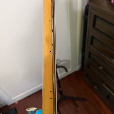 Fender American Professional II Precision Bass V with Maple Fretboard 2020 - Present - Miami Blue image 12