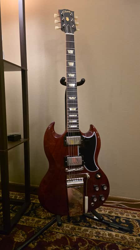 Gibson Custom Shop '64 SG Standard Reissue with Maestro Vibrola 2019 - Present - Cherry Red VOS