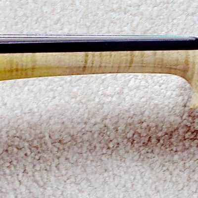 Goldsun Electric Violin Flamed Maple Zeta Copy image 3