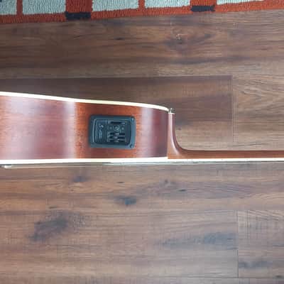 Alvarez ABT60E Baritone with Electronics 2010s - Sunburst image 5