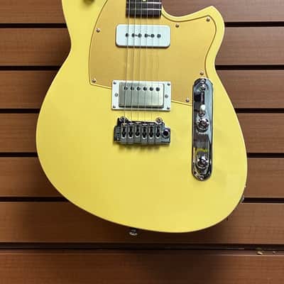 Reverend Charger H90 Wilkinson in Powder Yellow New Blem #1910 image 2