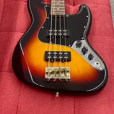 Fender Modern Player Jazz Bass 2013 - 3-Color Sunburst image 7