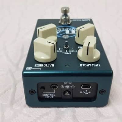 Source Audio Atlas Compressor Pedal (EU adapter) image 2