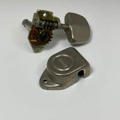 Yamaha FG180 Bass Side Tuner with Cover image 1