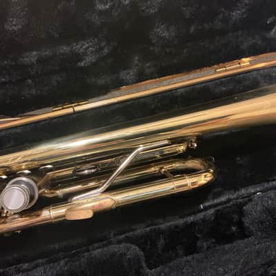 Bach TR300H2 Bb Trumpet 2019 - Lacquer image 5