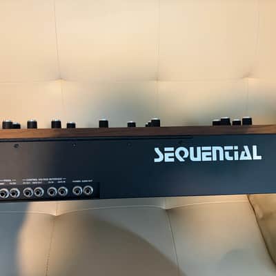 Sequential Prophet-10 61-Key 10-Voice Polyphonic Synthesizer 2020 - Present - Black with Wood Sides Bild 3