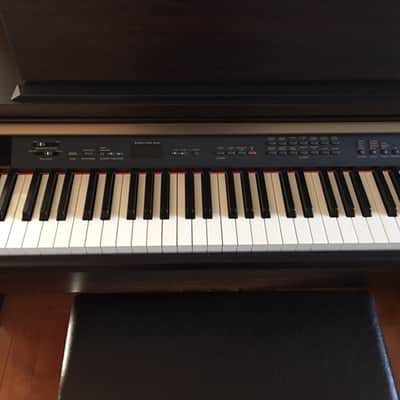 YAMAHA CLAVINOVA CLP-120 DIGITAL PIANO MINT CONDITION image 4