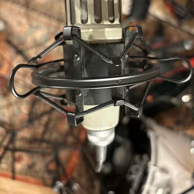 Vintage Lomo 82-5 dynamic microphone in fantastic shape image 5