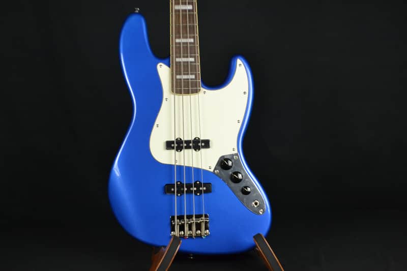 Squier Classic Vibe Late '60s Jazz Bass