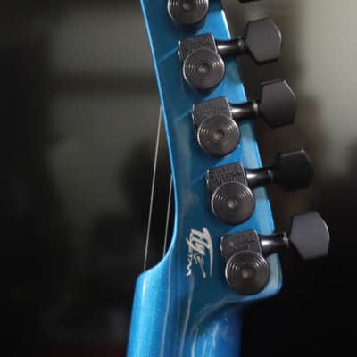 Parker Fly Classic w/ Vibrato & Piezo 1998 - 2008- Teal Metallic image 7
