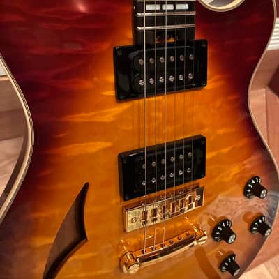 EVH SA-126 Special QM 2024 - Present - Tobacco Sunburst image 4