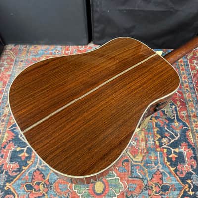 *Video* Martin HD-28E Retro Dreadnought with Fishman F1-Aura -  2013 image 6