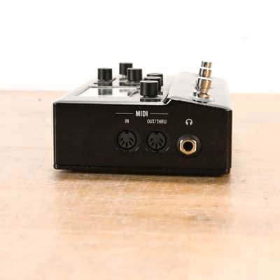 Line 6 HX Stomp Multi-Effects Guitar Processor CG0135A image 6