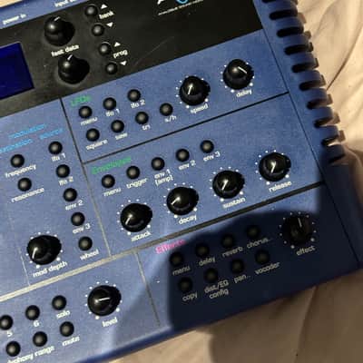 Novation Nova 1999-2002 - Novation Purple image 3