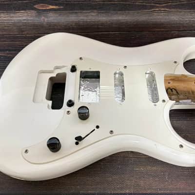 90s Charvel by Jackson ARK AR-090-SSH Body White Made in Japan w/Plate image 3