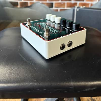 Electro-Harmonix Soul POG Overdrive/Octave Guitar Effects Pedal Bild 3