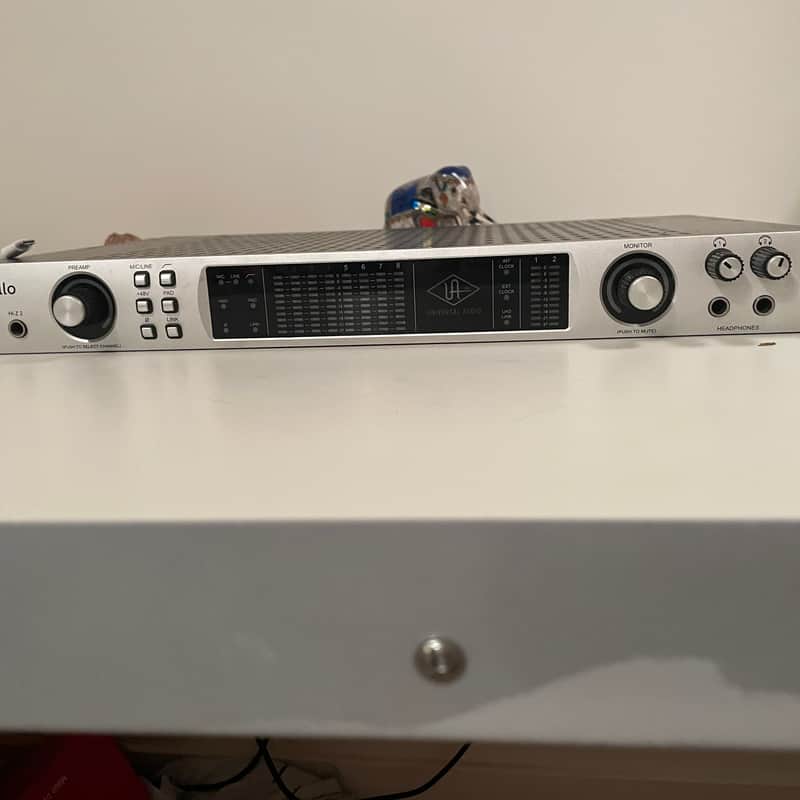 2010s Universal Audio Apollo 8 QUAD w Thunderbolt 3 option car…