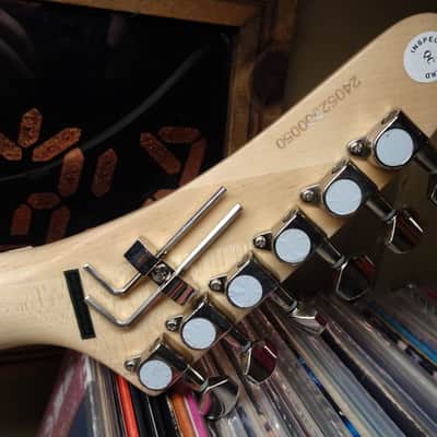 Kramer Baretta 1985 Custom Graphics image 15