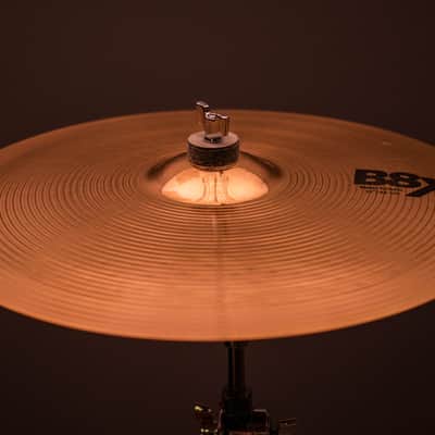 Sabian 17" B8X Thin Crash image 1