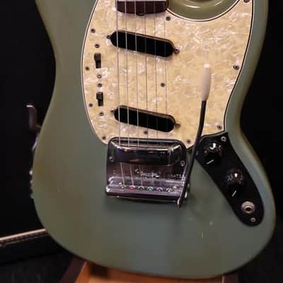 Fender 1966 Mustang Daphne Blue OHSC image 2