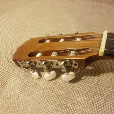 Aira AK-65 Natural Classical Guitrar image 9