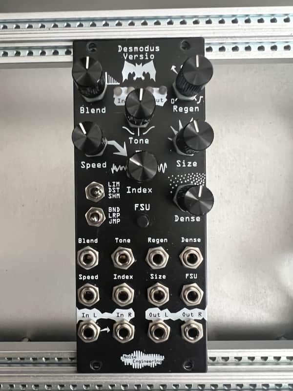 Noise Engineering Desmodus Versio