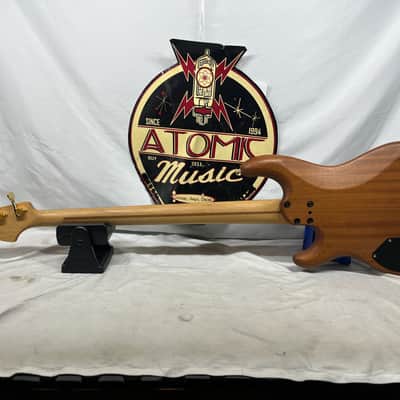 Fender Precision Bass P-Bass Lyte 4-String Electric Bass image 8
