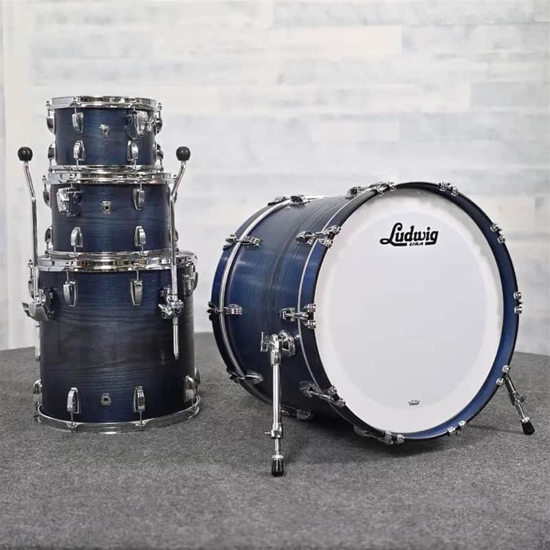 Used Ludwig Classic Oak 4pc Drum Set Blue Burst - Very Good image 1