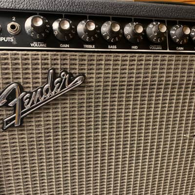 Fender Twin-Amp 2-Channel 100-Watt 2x12" Guitar Combo 1994 - 2001 - Black image 3