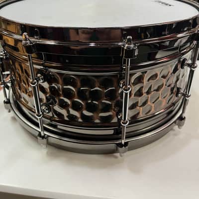 Crush Hybrid 14 x 7" Hammered Brass/Steel Snare Drum image 4