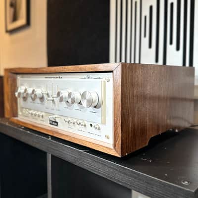 Marantz Model 1152DC 76-Watt Stereo Solid-State Integrated Amplifier 1977 - 1980 - Silver with Wood Case image 6