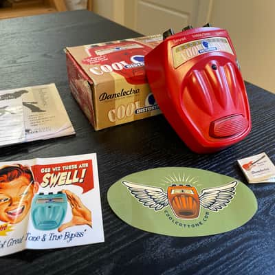 Danelectro Cool Cat Distortion 2000s image 5
