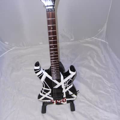 Kramer Striker 5150 presentation guitar 1980's image 3