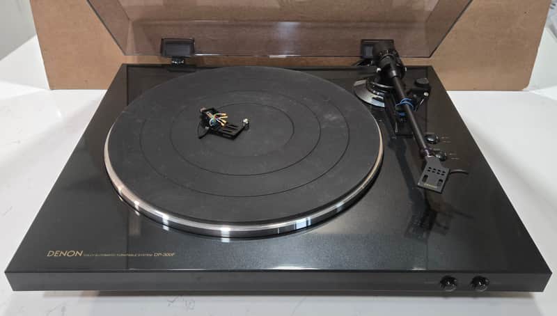 Denon DP-300F 2008-present - Metallic Grey image 1