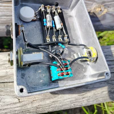 SkullFXR SHO Clone image 4