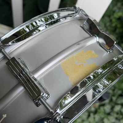 All Original Ludwig Acrolite 5x14" 8-Lug Aluminum Snare Drum w/ Rounded Blue/Olive Badge image 7
