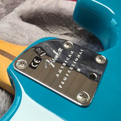 Fender American Professional II Stratocaster LEFT HAND BRAND NEW 75TH ANNIVERSARY 2021 Model Miami Blue Rosewood USA LH Lefty Handed Electric Guitar image 8