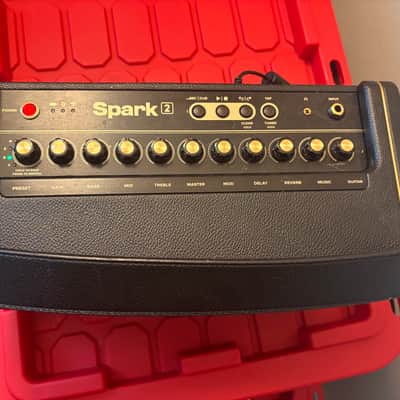 Positive Grid Spark 40 40-Watt 2x4" Modeling Guitar Combo 2020 - Present - Black image 2